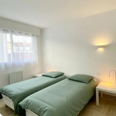 Апартаменты Splendide T3 Standing Avec Parking Prive *